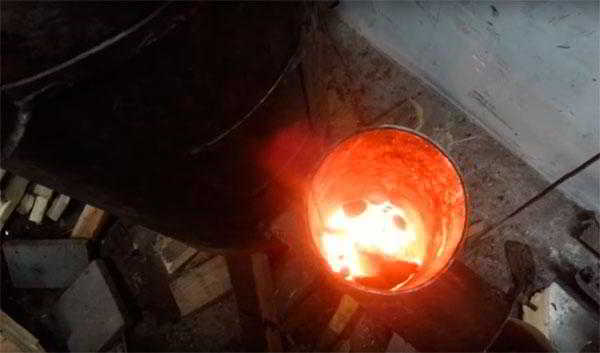 Ракетная печь для гаража