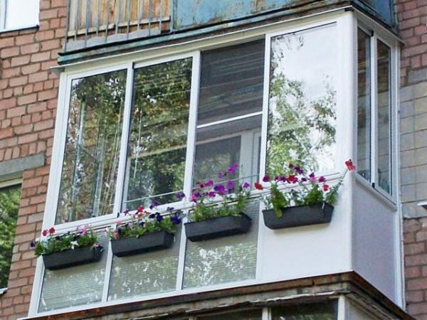 Потолок на балконе — какой лучше сделать? Потолок на балконе — какой лучше сделать?