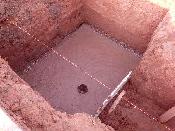 Водопроводный колодец: назначение, разновидности, сооружение