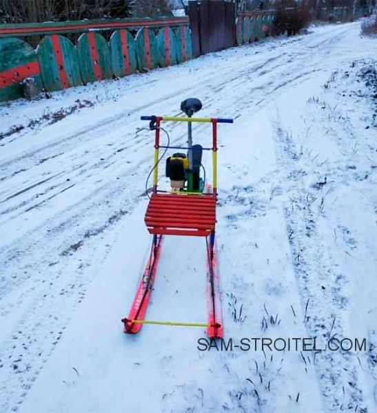 Самодельные сани с мотором от триммера Самодельные сани с мотором от триммера