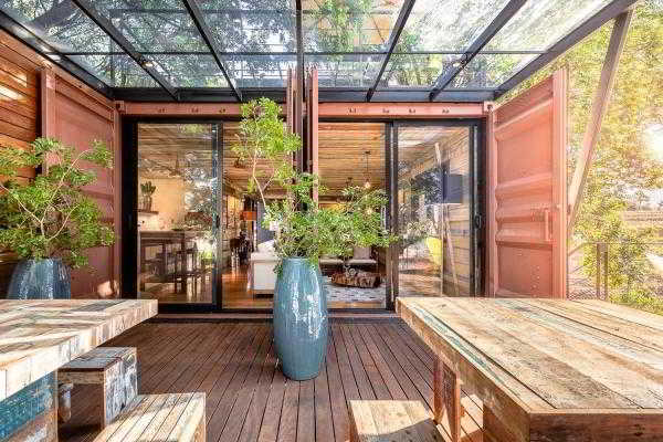 Висячий Дом от Casa Container Marília, Бразилия Висячий Дом от Casa Container Marília, Бразилия