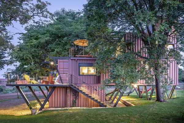 Висячий Дом от Casa Container Marília, Бразилия Висячий Дом от Casa Container Marília, Бразилия