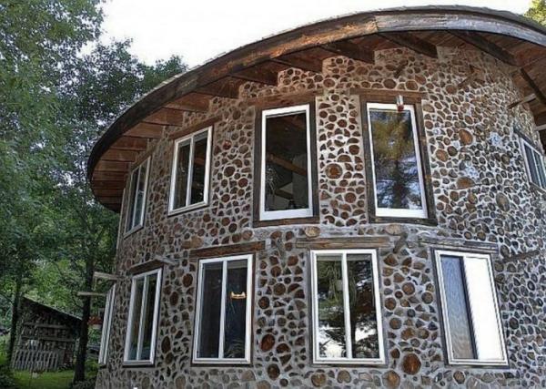 Здания из дров: технология, плюсы и минусы, проекты домов из глиночурки Здания из дров: технология, плюсы и минусы, проекты домов из глиночурки