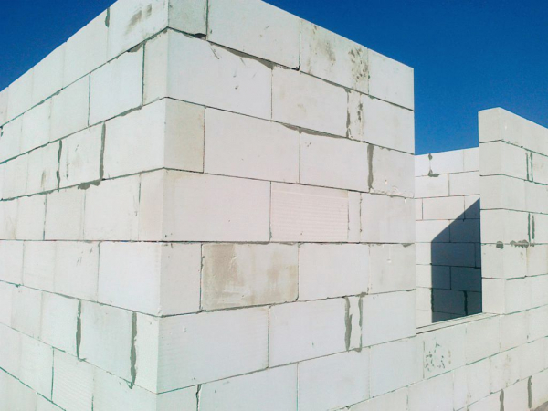 
			Бани из газоблока		